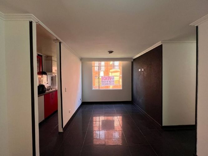 Apartamento de 3 alcobas en venta en Uaecd 007, Soacha, 42 m² · foto 2 de 8