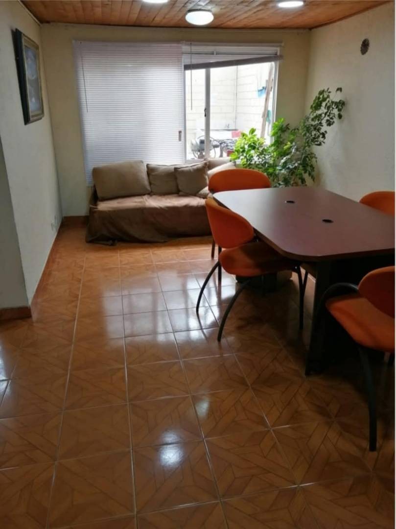 Casa en venta en Villa Del Prado, Bogotá · foto 5 de 16