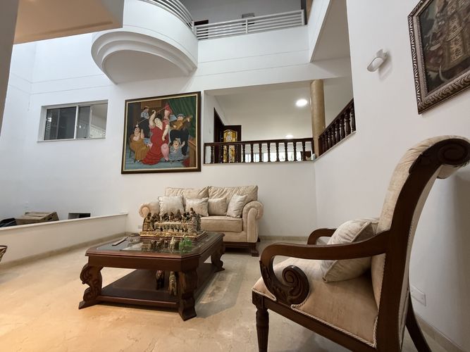 Casa de 4 alcobas en venta en El Ingenio, Cali, 337 m² · foto 2 de 23