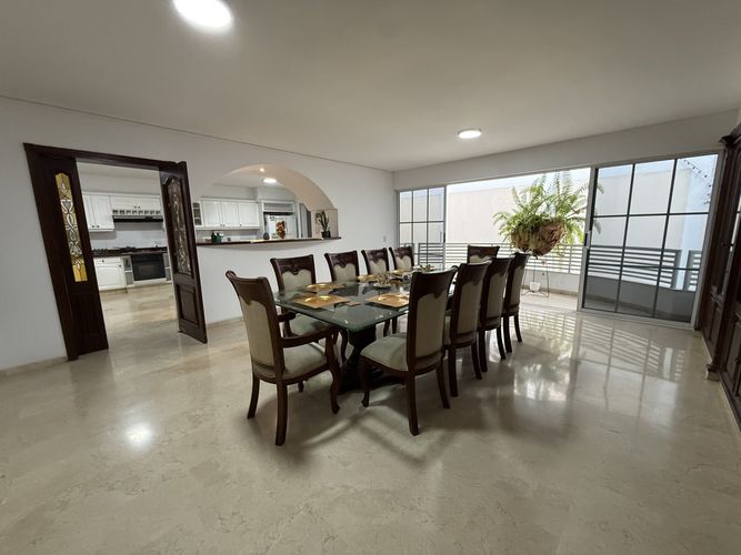Casa de 4 alcobas en venta en El Ingenio, Cali, 337 m² · foto 5 de 23
