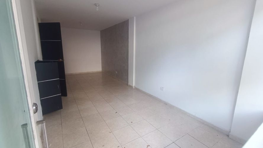 Local en arriendo en Granada, Cali, 20 m² · foto 6 de 8