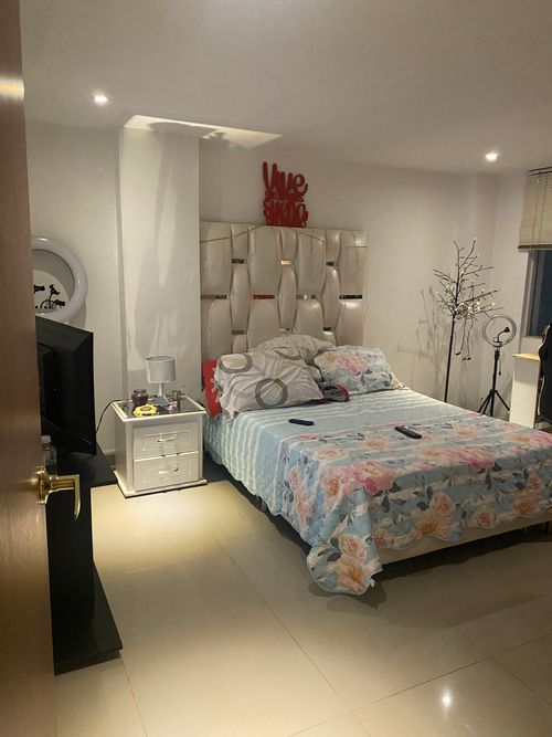 Apartamento de 2 alcobas en venta en Cristales, Cali, 65 m² · foto 6 de 11
