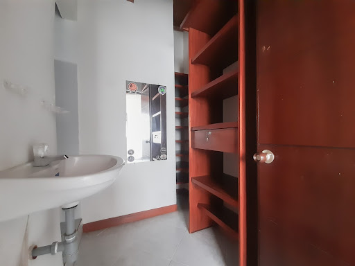 Apartamento en venta en El Dorado, Envigado · foto 6 de 11