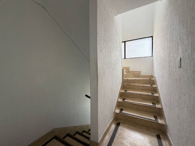Local en venta en Boston, Medellín, 869 m² · foto 19 de 20