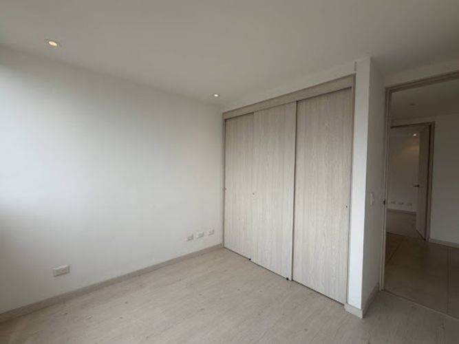 Apartamento de 3 alcobas en arriendo en Vía Las Palmas, Medellín, 105 m² · foto 5 de 19