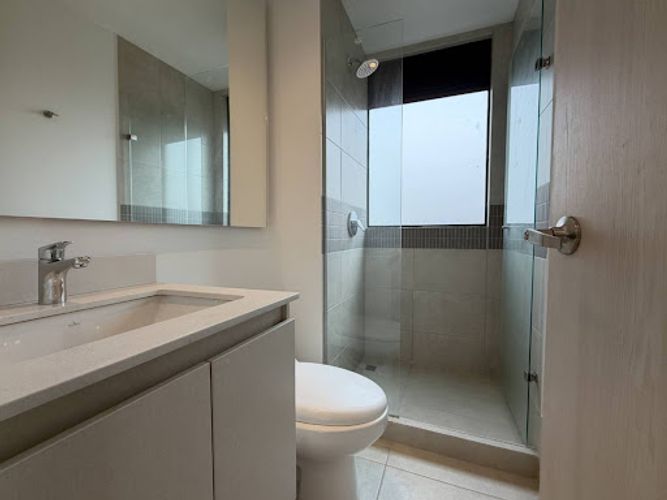 Apartamento de 3 alcobas en arriendo en Vía Las Palmas, Medellín, 105 m² · foto 13 de 19