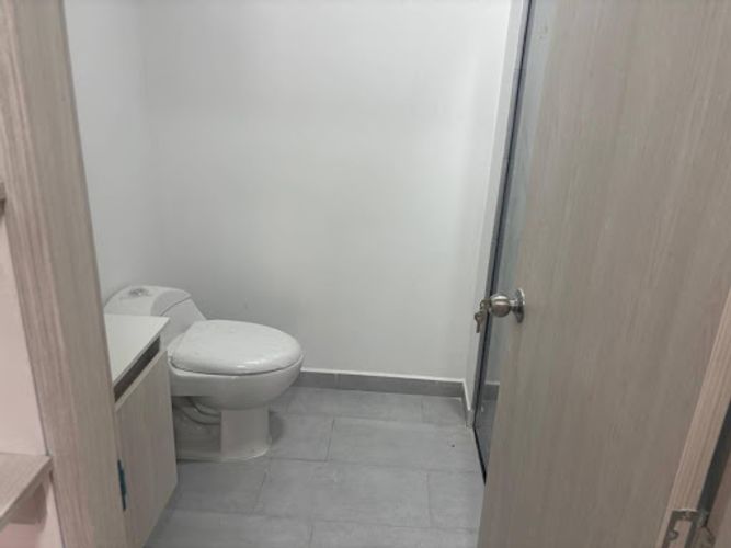 Apartamento en venta en La Almeria, Medellín · foto 6 de 11