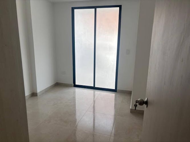 Apartamento en venta en La Almeria, Medellín · foto 8 de 11