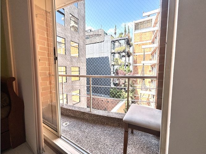 Apartaestudio en arriendo en Astorga, Medellín, 45 m² · foto 2 de 9