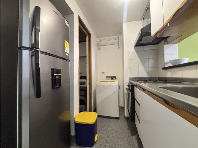 Apartaestudio en arriendo en Astorga, Medellín, 45 m² · foto 4 de 9
