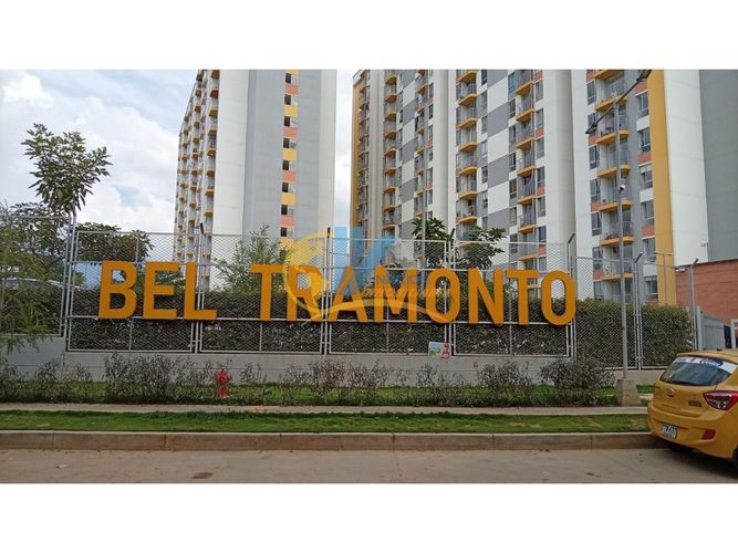 Apartaestudio en venta en Centro, Bucaramanga, 53 m² · foto 1 de 11