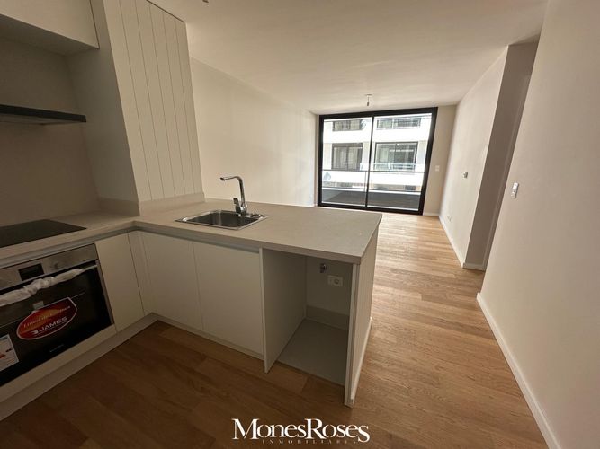 Divino Apartamento  Alquiler en Parque Miramar · Foto 2