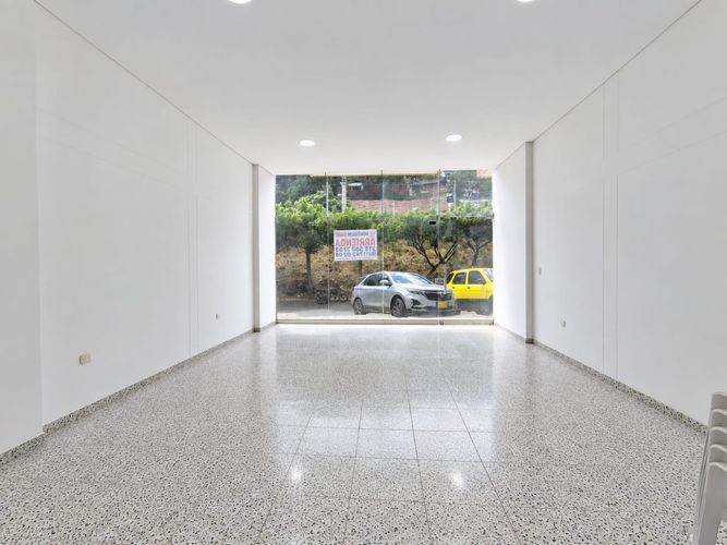 Local en arriendo en Prados Del Este, Cúcuta, 40 m² · foto 3 de 4