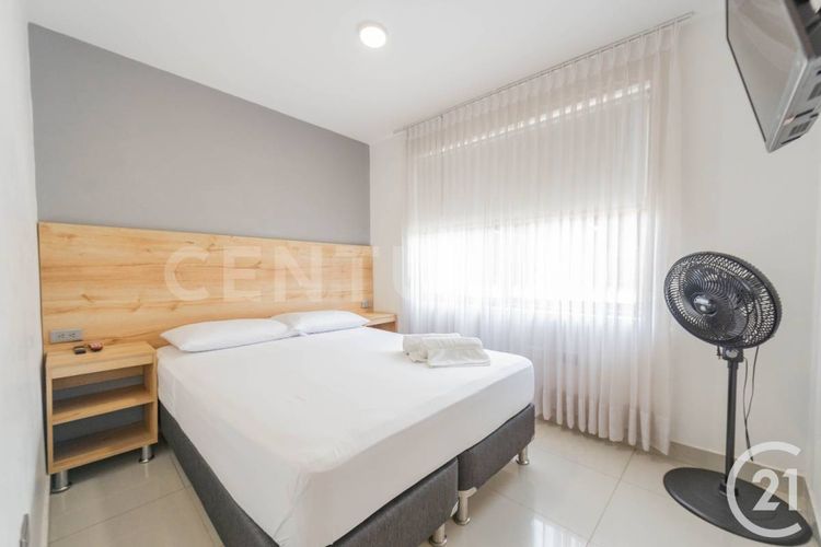 Edificio en venta en Guayabal, Medellín, 323 m² · foto 8 de 24