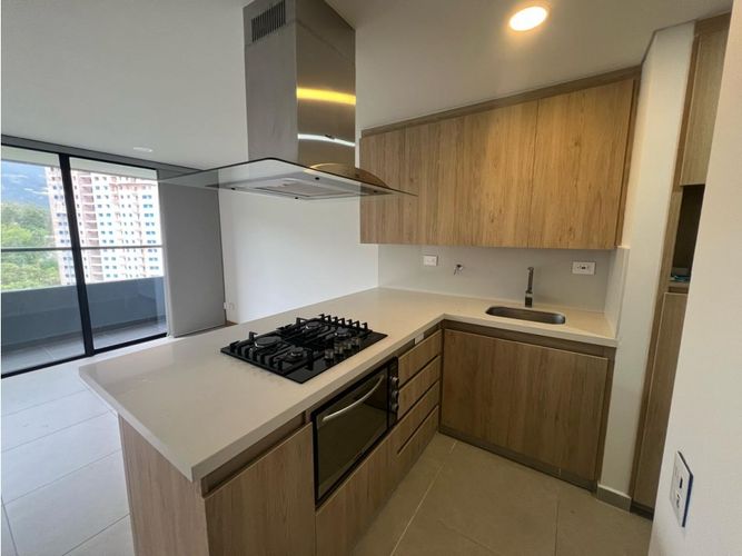 Apartaestudio en venta en Vía Las Palmas, Medellín, 51 m² · foto 2 de 24