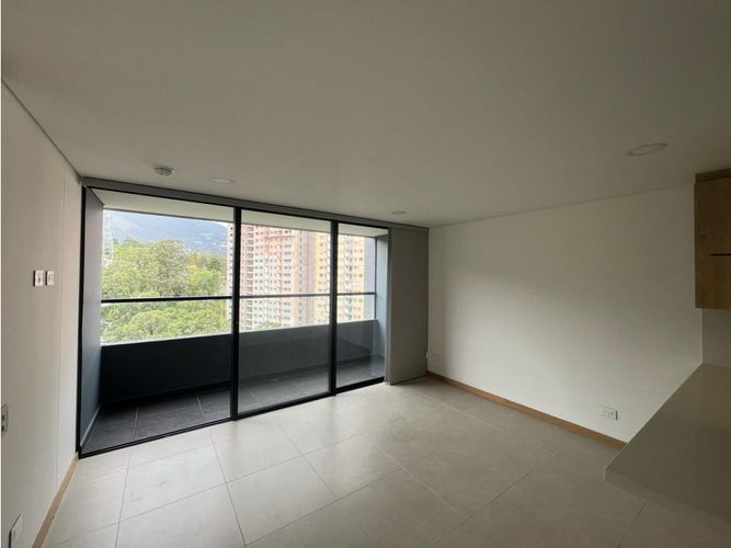 Apartaestudio en venta en Vía Las Palmas, Medellín, 51 m² · foto 4 de 24