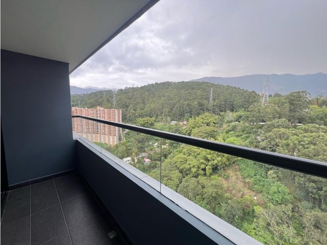 Apartaestudio en venta en Vía Las Palmas, Medellín, 51 m² · foto 7 de 24