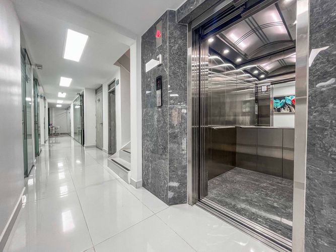 Edificio en arriendo en Tequendama, Cali, 896 m² · foto 3 de 8