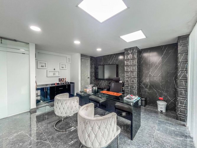 Edificio en arriendo en Tequendama, Cali, 896 m² · foto 4 de 8