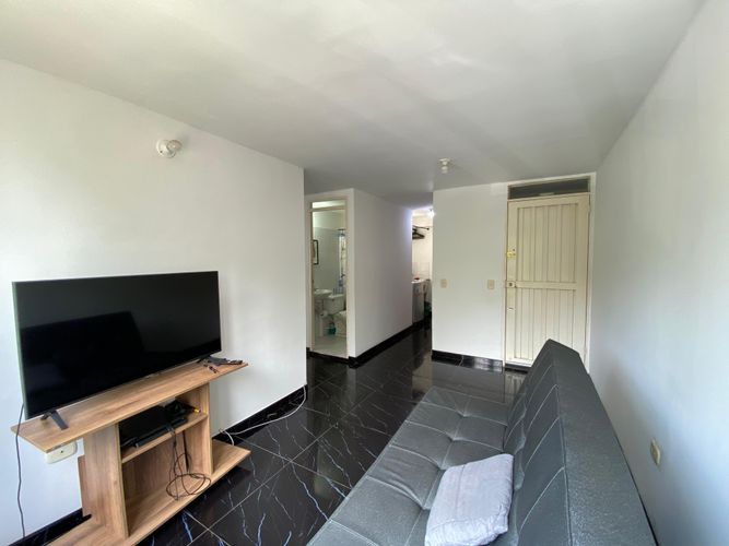 Apartamento de 3 alcobas en venta en Malaga, Pereira, 45 m² · foto 2 de 9