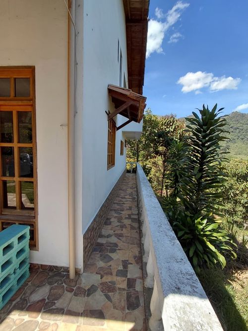 Casa de 3 alcobas en arriendo en Chorrera, Barbosa, 200 m² · foto 4 de 17