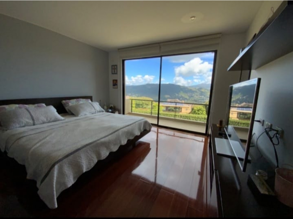 Casa en venta en El Rodeo, La Calera · foto 5 de 24