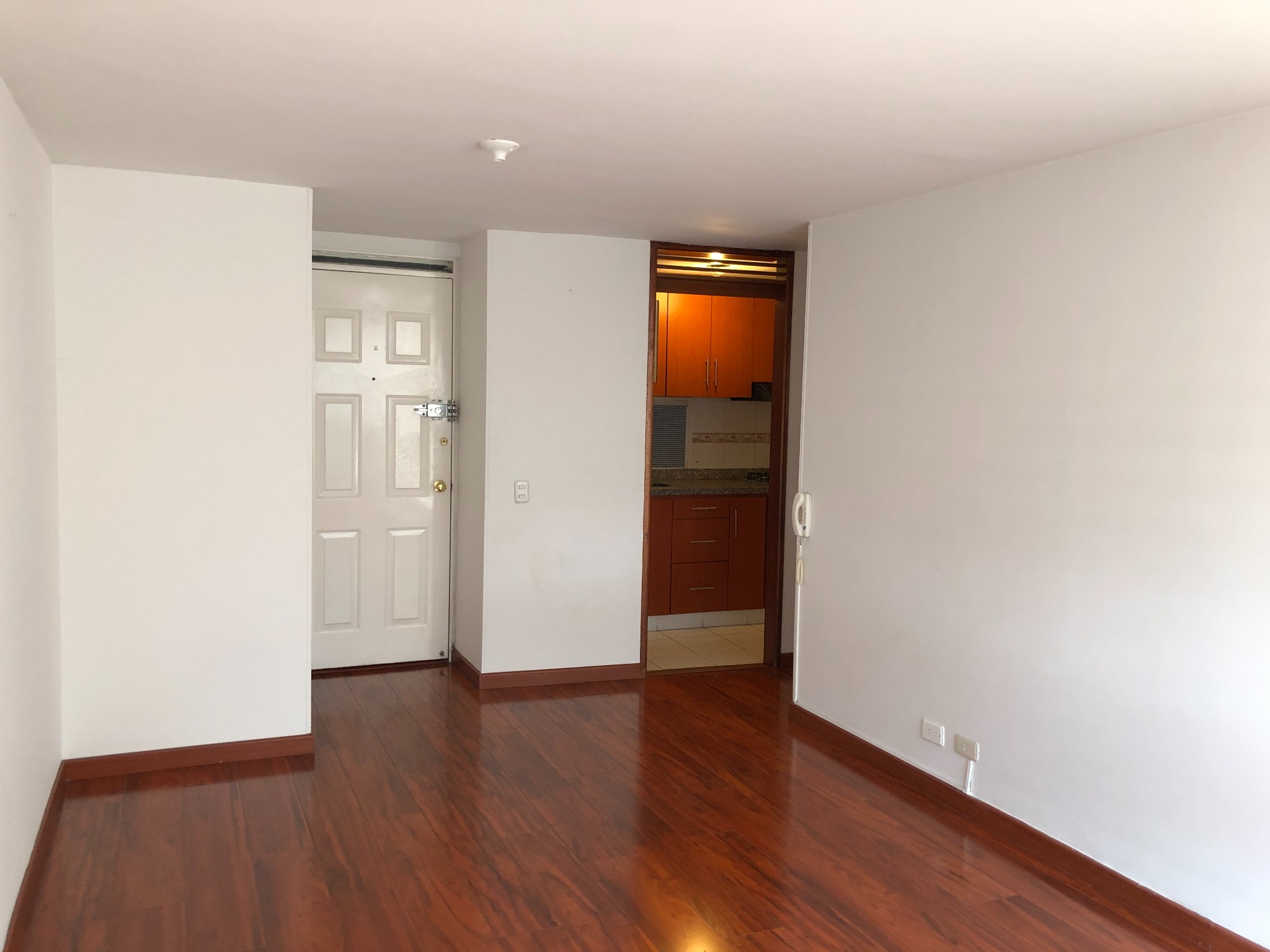 Apartment for rent in Cr. reserva del salitre, Bogotá