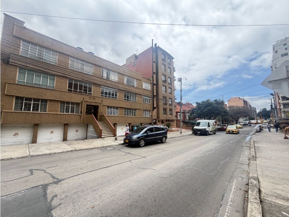 Apartamento en venta en San Luis, Bogotá · foto 2 de 24