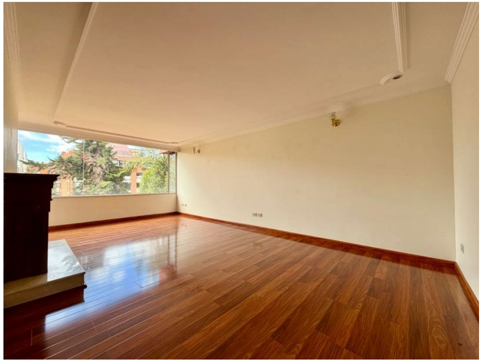 Apartamento en venta en Santa Barbara, Bogotá · foto 2 de 20