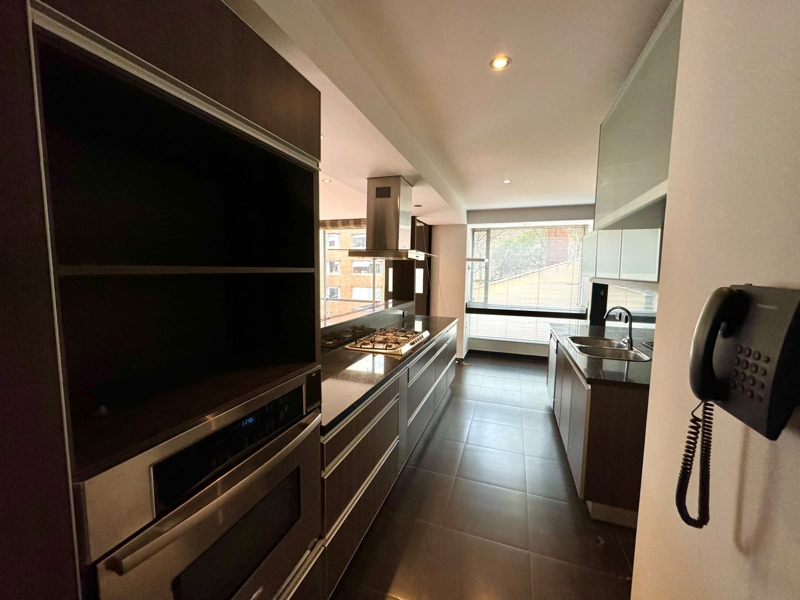 Apartamento en venta en Los Rosales, Bogotá · foto 8 de 15