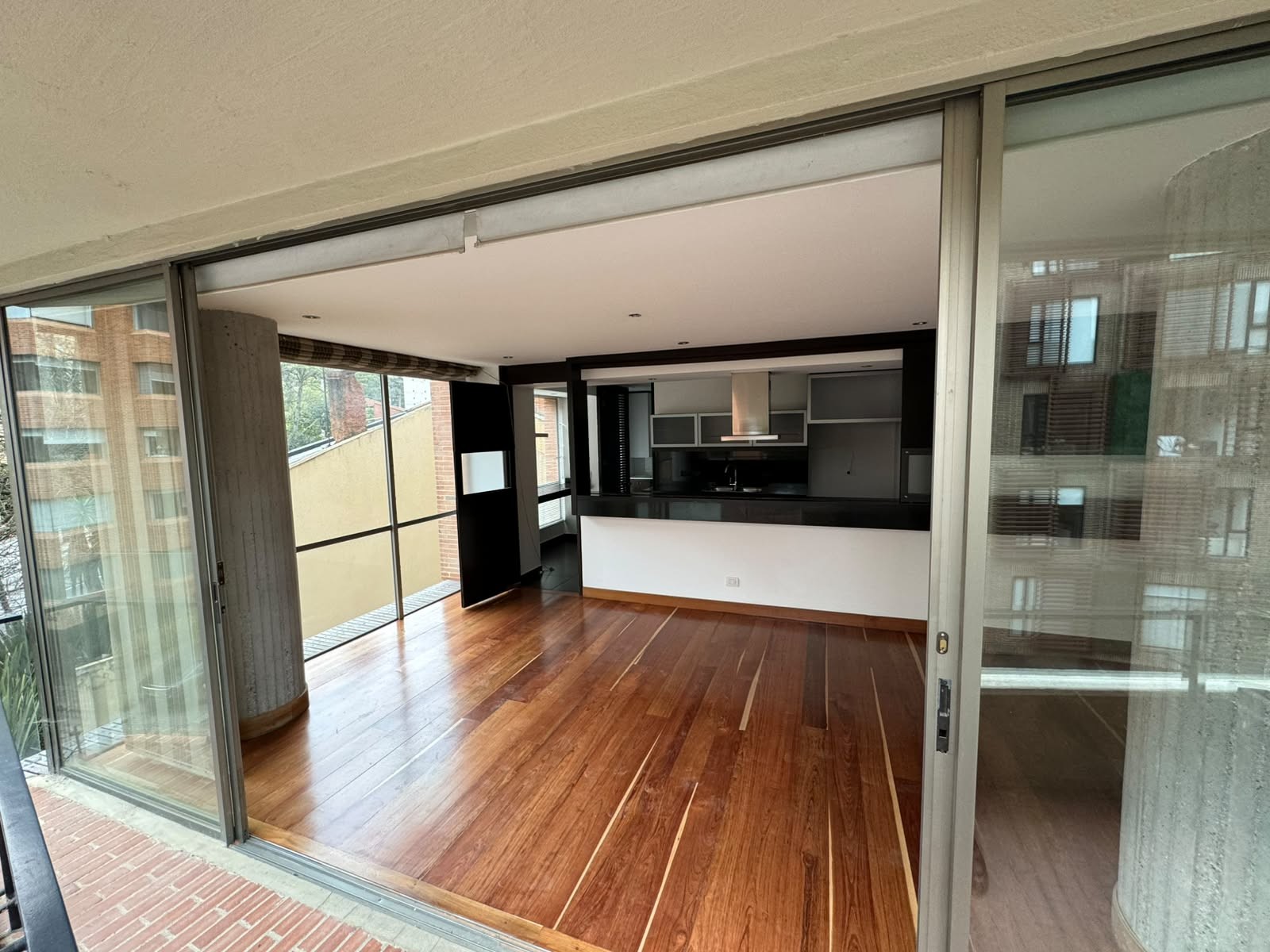 Apartamento en venta en Los Rosales, Bogotá · foto 6 de 15