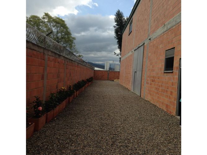 Bodega en venta en Sector Norte, Tocancipá, 1400 m² · foto 20 de 24