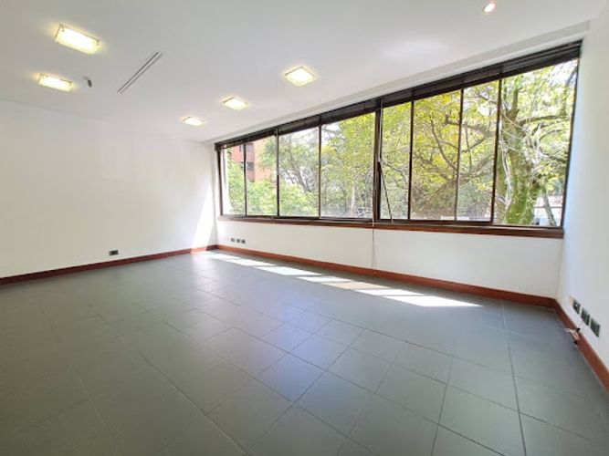 Oficina en arriendo en Milla De Oro, Medellín, 110 m² · foto 3 de 22