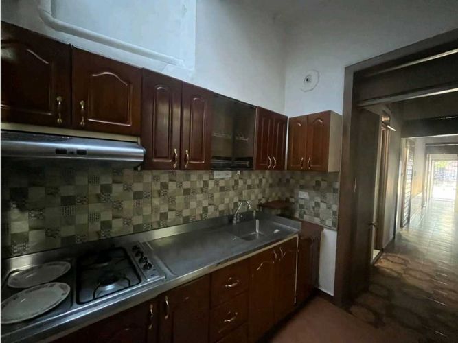 Local en arriendo en Caicedo, Medellín, 120 m² · foto 11 de 14