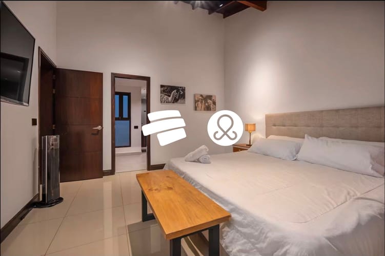 Casa de 4 alcobas en venta en El Tesoro, Medellín, 210 m² · foto 10 de 24