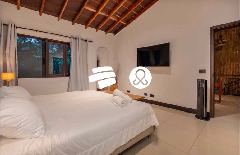 Casa de 4 alcobas en venta en El Tesoro, Medellín, 210 m² · foto 13 de 24