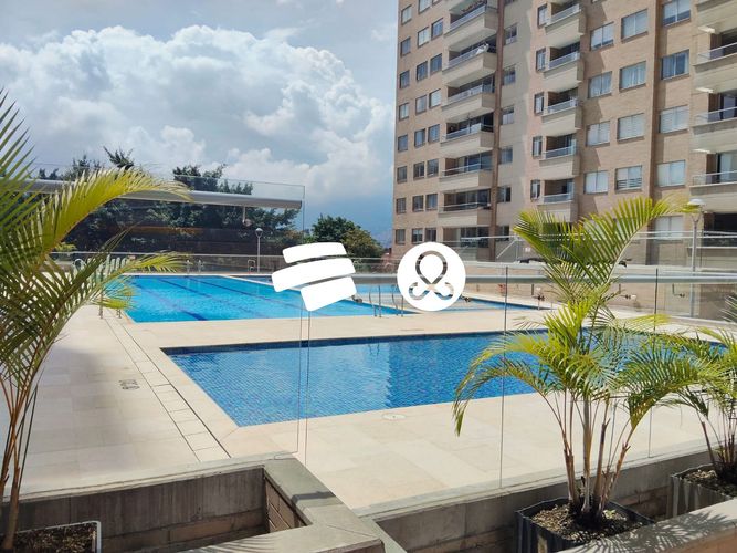 Apartamento de 3 alcobas en venta en Calasanz Parte Alta, Medellín, 93 m² · foto 2 de 18