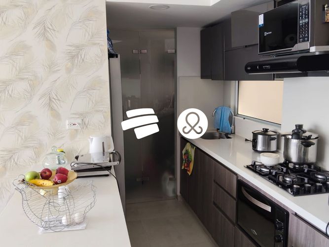 Apartamento de 3 alcobas en venta en Calasanz Parte Alta, Medellín, 93 m² · foto 8 de 18