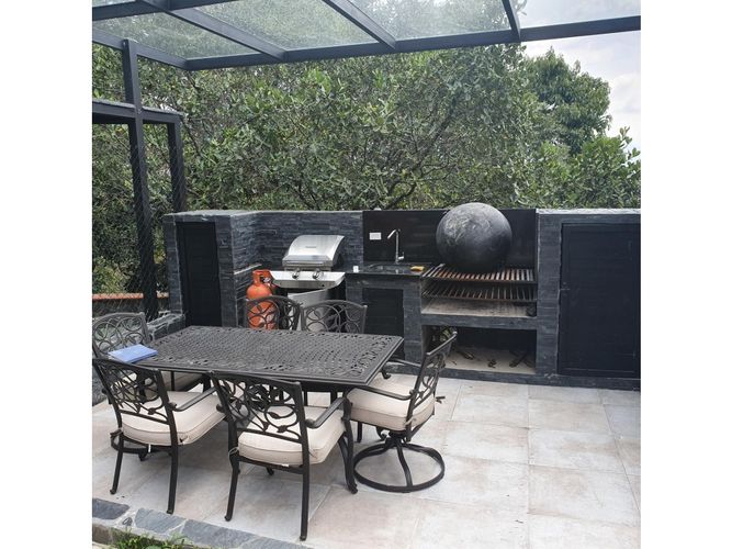 Casa de 4 alcobas en venta en Las Palmas, Medellín, 650 m² · foto 5 de 19