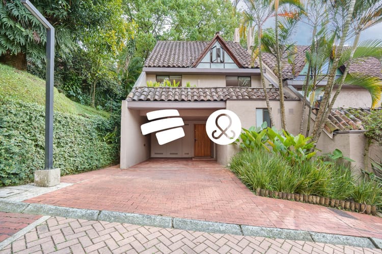 Casa de 3 alcobas en venta en El Poblado, Medellín, 262 m² · foto 7 de 24