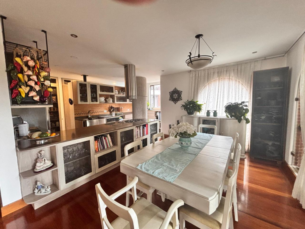 Apartamento en Arriendo en Los rosales, Bogotá