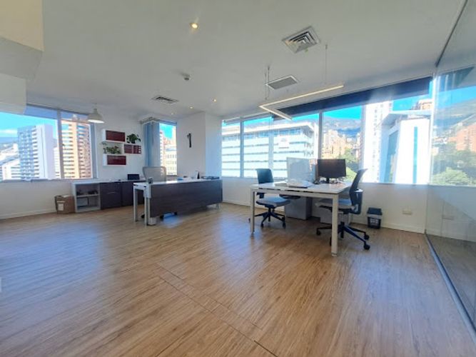 Oficina en arriendo en Milla De Oro, Medellín, 101 m² · foto 8 de 19
