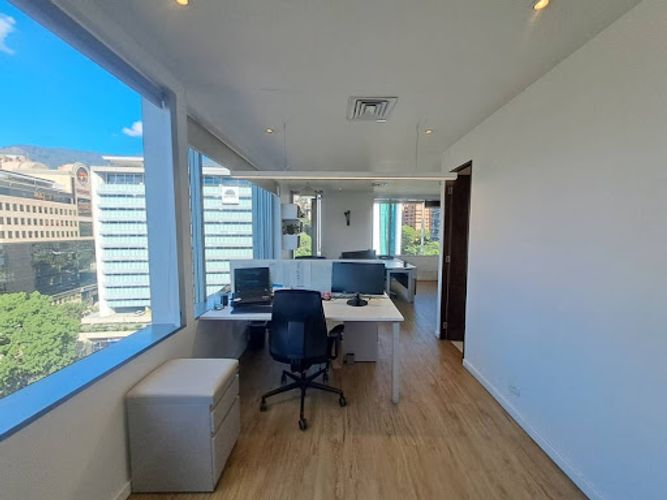 Oficina en arriendo en Milla De Oro, Medellín, 101 m² · foto 15 de 19