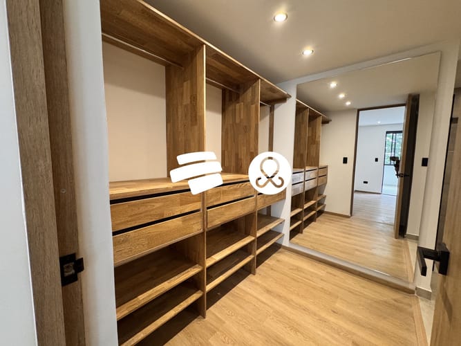 Apartamento de 2 alcobas en venta en Laureles, Medellín, 96 m² · foto 11 de 19