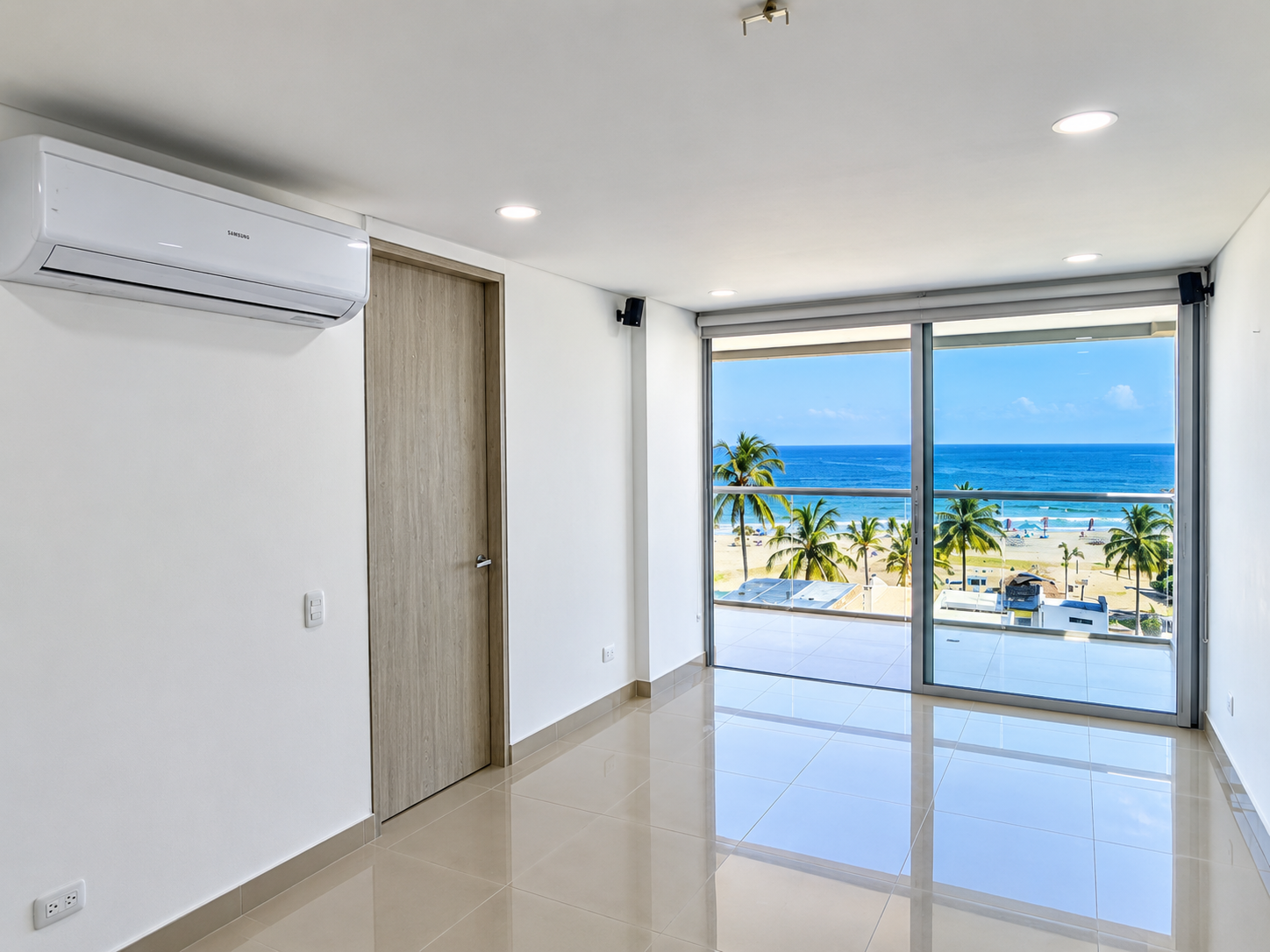 Apartamento en arriendo en Crespo, Cartagena · foto 3 de 10