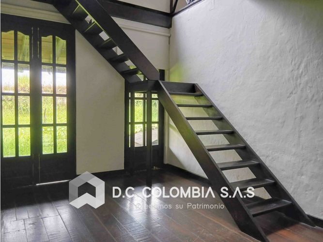Casa de 4 alcobas en venta en Laura Vicuña, Chía, 219 m² · foto 4 de 18