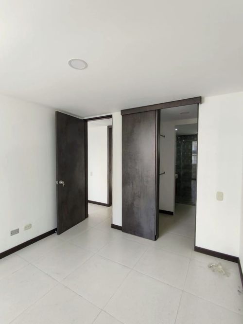 Apartamento de 3 alcobas en venta en Valle Del Lili, Cali, 60 m² · foto 13 de 17