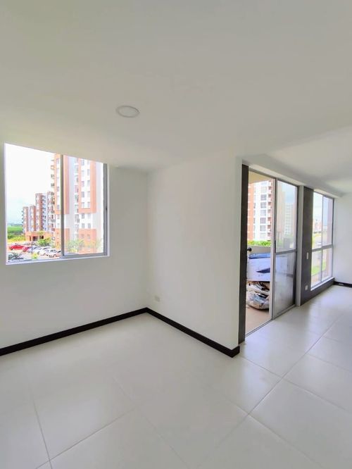Apartamento de 3 alcobas en venta en Valle Del Lili, Cali, 60 m² · foto 4 de 17