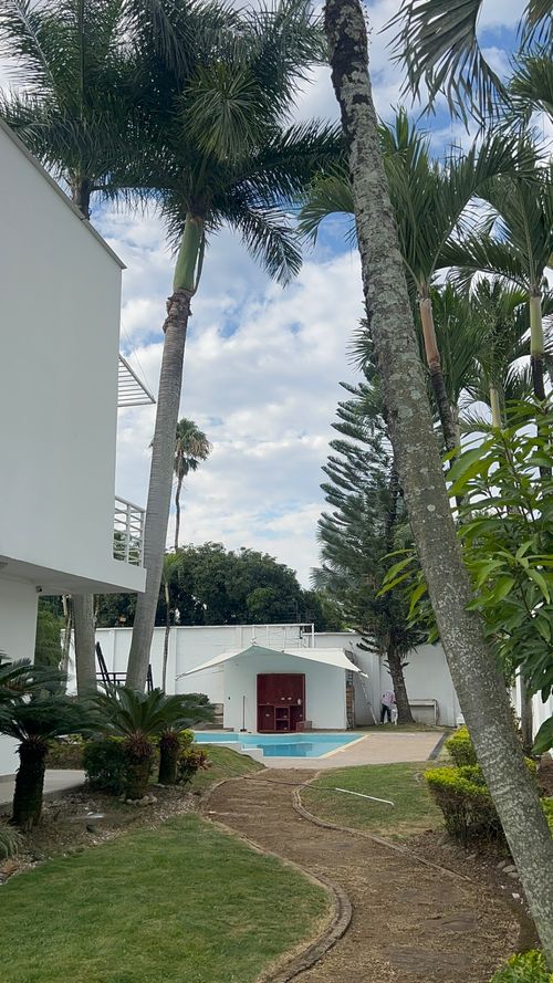 Casa de 7 alcobas en venta en Ciudad Jardin, Cali, 400 m² · foto 9 de 22