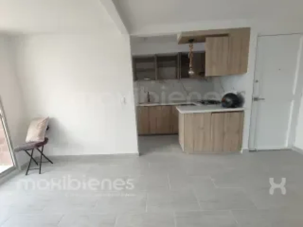 Apartamento en arriendo en Centro, Rionegro · foto 4 de 9